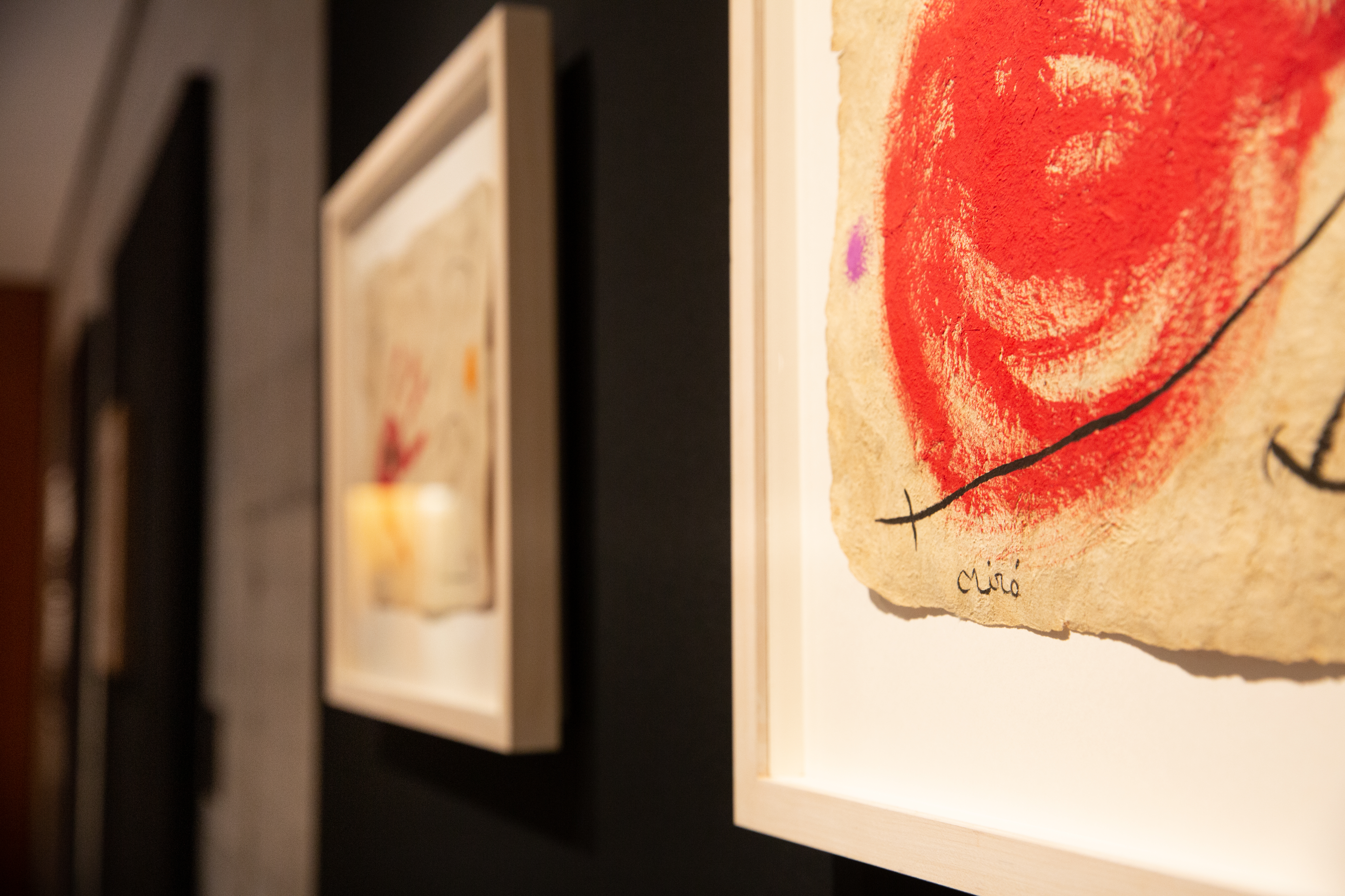 Dos acrílicos sobre papel, de Joan Miró, 1968.