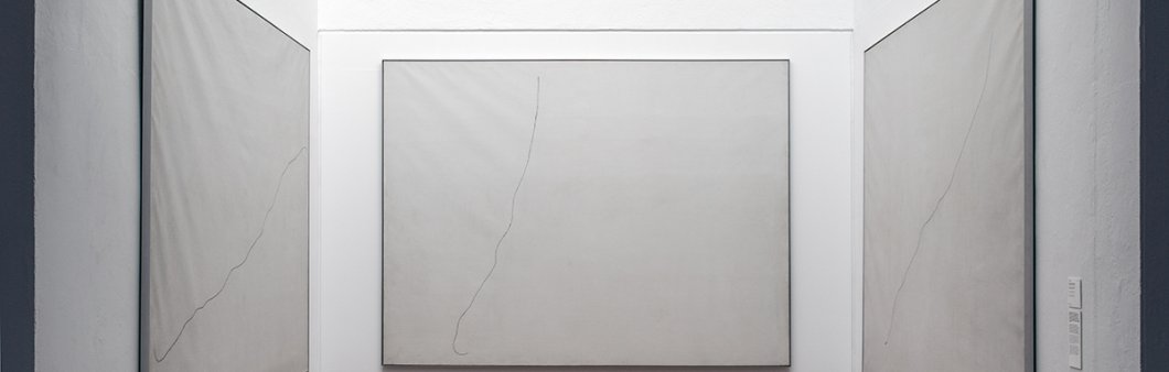 <em>Pintura sobre fons blanc per a la cel·la d'un solitari I, II </em>i<em> III</em>. Joan Miró, 1968 © Fundació Joan Miró. Foto: Hisao Suzuki