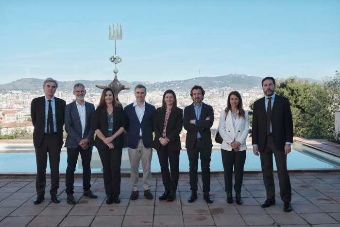 Partnership agreement between Grup Catalonia, H10 Hotels and the Fundació Joan Miró