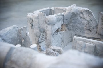 <p>Ludovica Carbotta, Somebody is living in the MET (02), 2018. Cortesia de l&#39;artista</p>