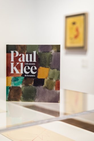 Catàleg de l'exposició Paul Klee i els secrets de la natura. Fotografia: Davide Camesasca