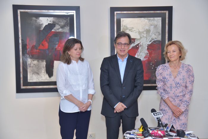 Sara Puig, president of the Fundació Joan Miró; José María Ridao, Ambassador of Spain in India; Elena Salgado, president of Fundación Abertis