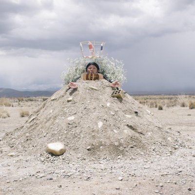 Suelo, polvo, espanto, ritmo