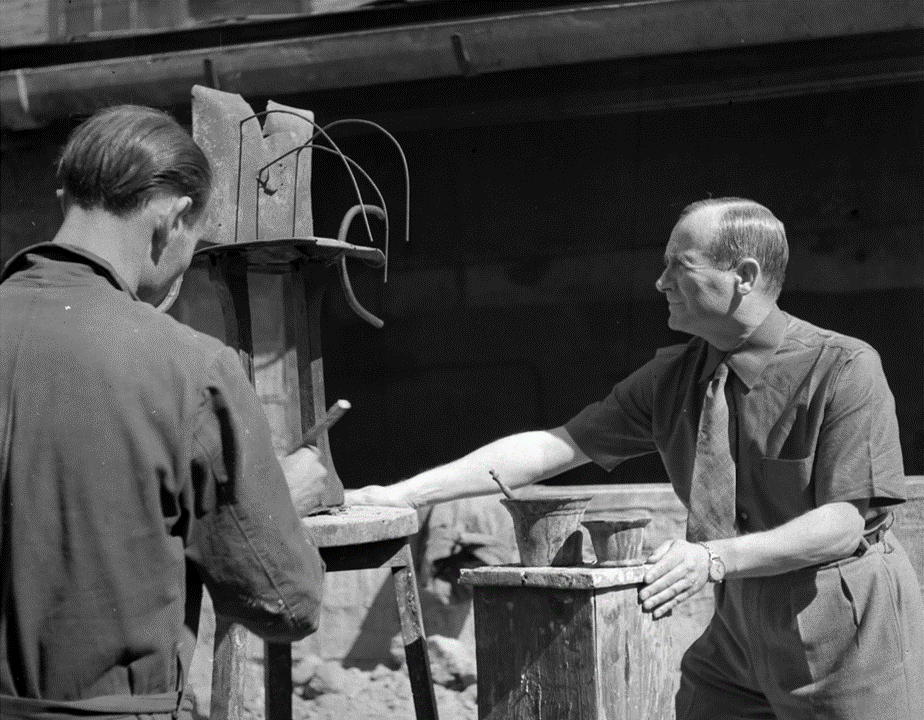 Joaquim Gomis, <em>Gimeno Foundry</em>, 1944-1945<br />
Joaquim Gomis Archive, preserved in the National Archive of Catalonia. Fundació Joan Miró, Barcelona.
